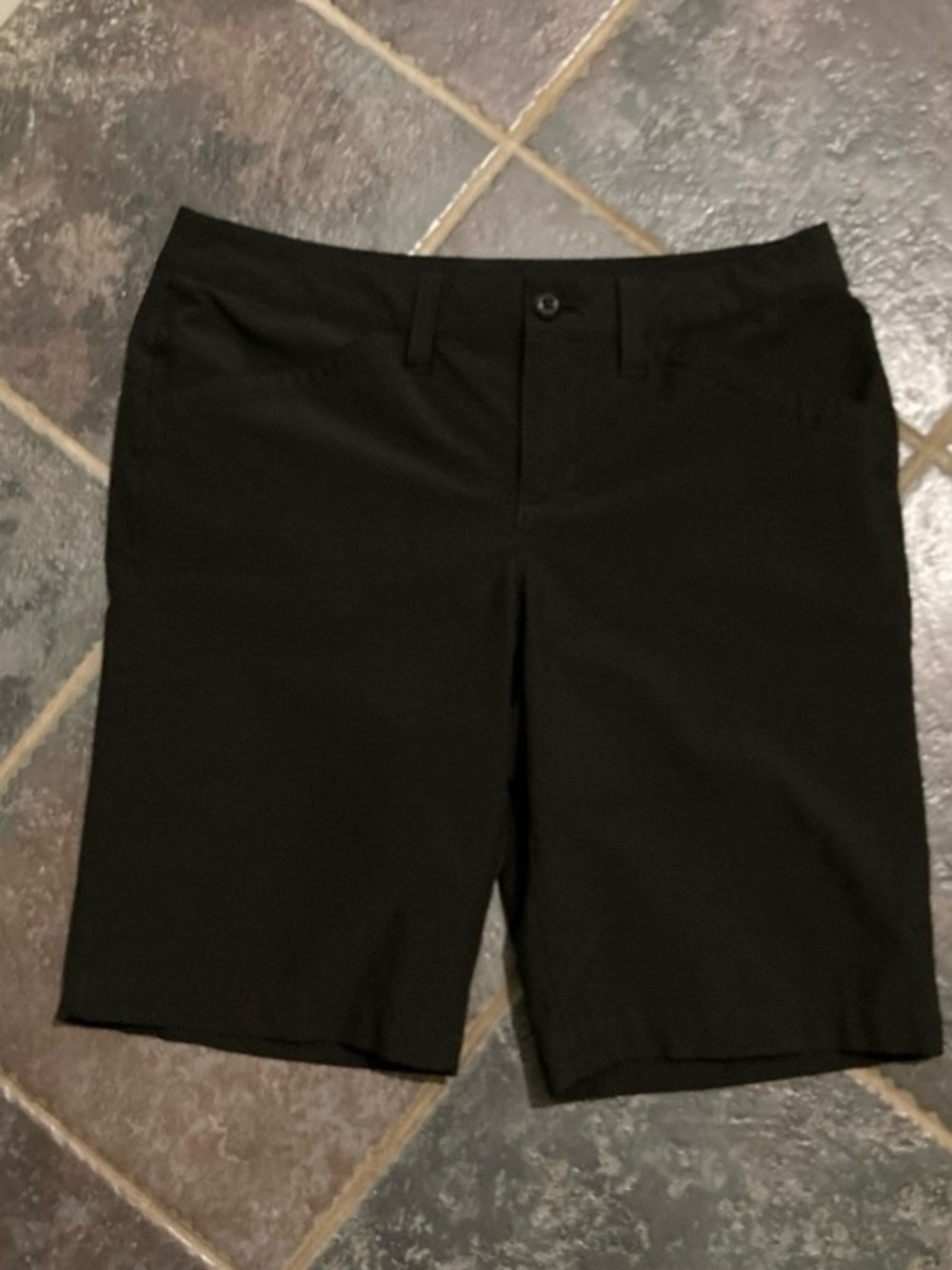 Eddie Bauer Women's Black Stretch Bermuda Shorts Size 4